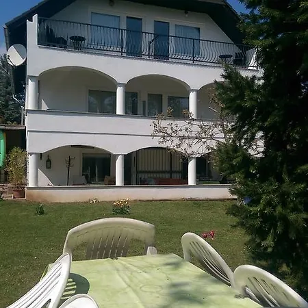 Appartementhaus Lilla 1 Appart hôtel
